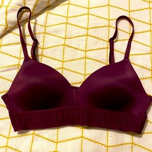 Last chance‼️PINK wear everywhere wireless bra, 32B, lightly lined